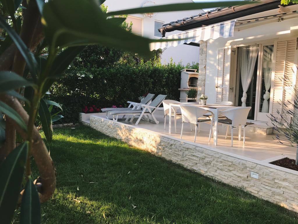 Apartment Puntica Petrcane Luaran gambar